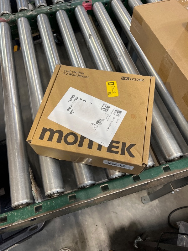 Photo 1 of monTEK Full Motion TV Wall Mount Bracket for Most 13-43 Inch LED LCD Flat Screen TVs & Monitors, Swivel Tilt Extension Rotation with Articulating Arms, TV Mount Max VESA 200x200mm, up to 44lbs