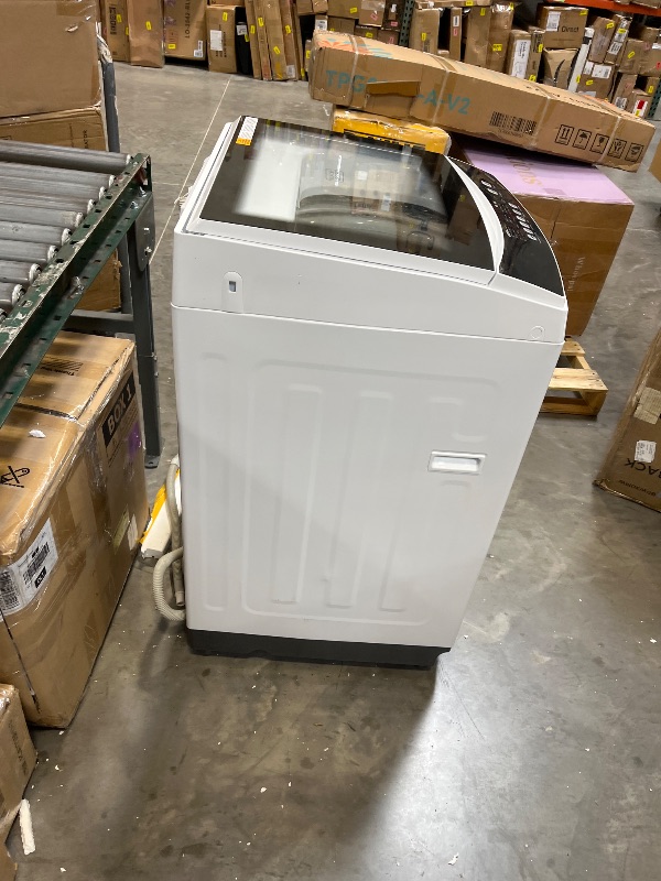 Photo 1 of BLACK+DECKER 3.0 Cu. Ft. Portable Washer, 26.5 lb. Capacity, BPW30MW, White---there are some dents