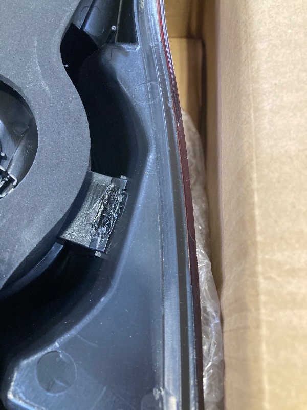 Photo 1 of Dependable Direct Driver Side Tail Light fits Toyota 4-Runner TO2800147