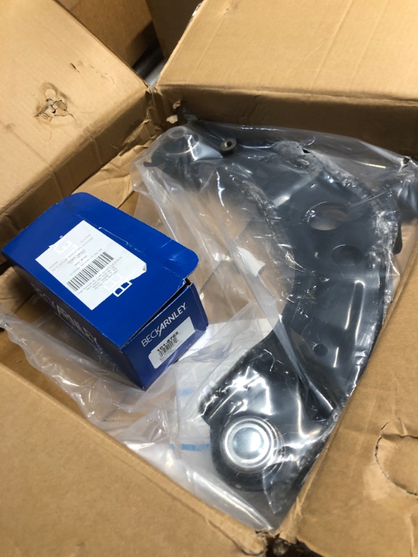 Photo 1 of ***PARTIAL SET - PRICE ADJUSTED*** TUUMOND Front Left & Right Lower Control Arm with w/Ball Joint Assembly Fit for Mazda 3 (Sport) 2019 2020 2021 2022 2023 2024 2025 All Engine Driver & Passenger Side 2PCS Suspension Kit 527407 527408
