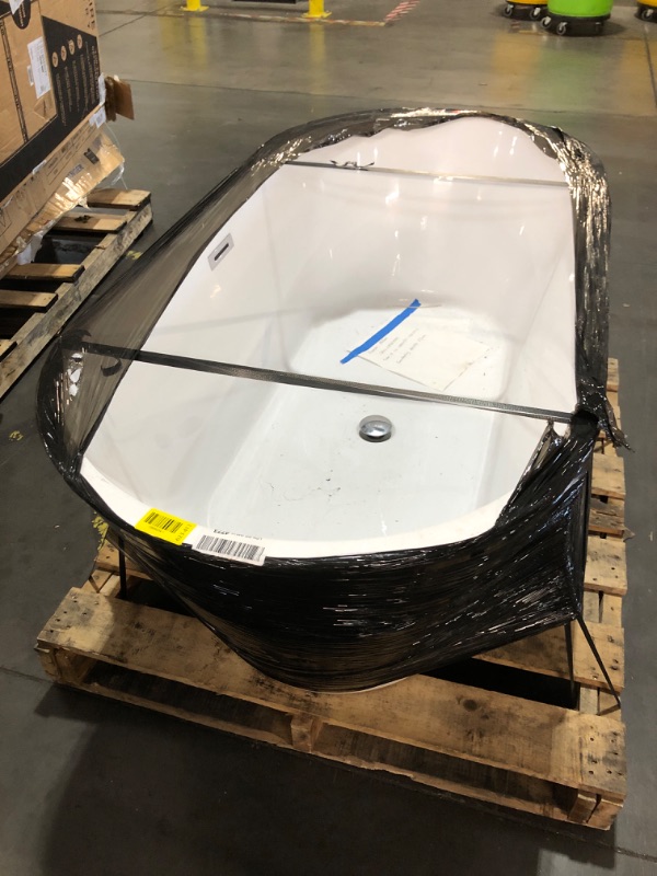 Photo 1 of ***TRUCK/TRAILER PICKUP ONLY*** SMALL COSMETIC INDENTATION- SEE PHOTO* COMPLETELY FUNCTIONAL* Freestanding Bathtub 59 inch Acrylic Free Standing Tub 59 Inch, Free Standing Tub with Chrome Drain & Overflow, Ergonomic Stand Alone Tub for Small Bathroom or