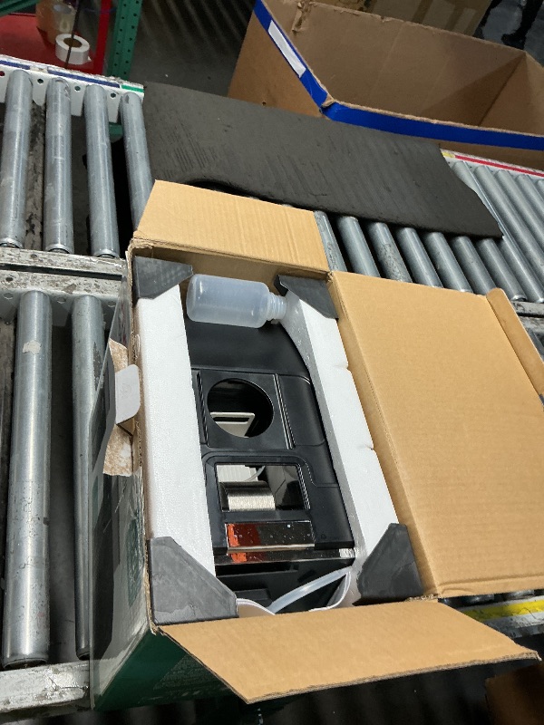 Photo 1 of *** FACTORY SEALED OPENED FOR INSPECTION***
VEVOR Snowflake Ice Machine, 44LBS/24H Snowflake Ice Maker, Ice Shaver Machine with Stainless Steel Blade, Electric Snow Cone Maker with 0.2 Gal Tank, 60S Fast Pre-Cooling, for Home & Small Gatherings
