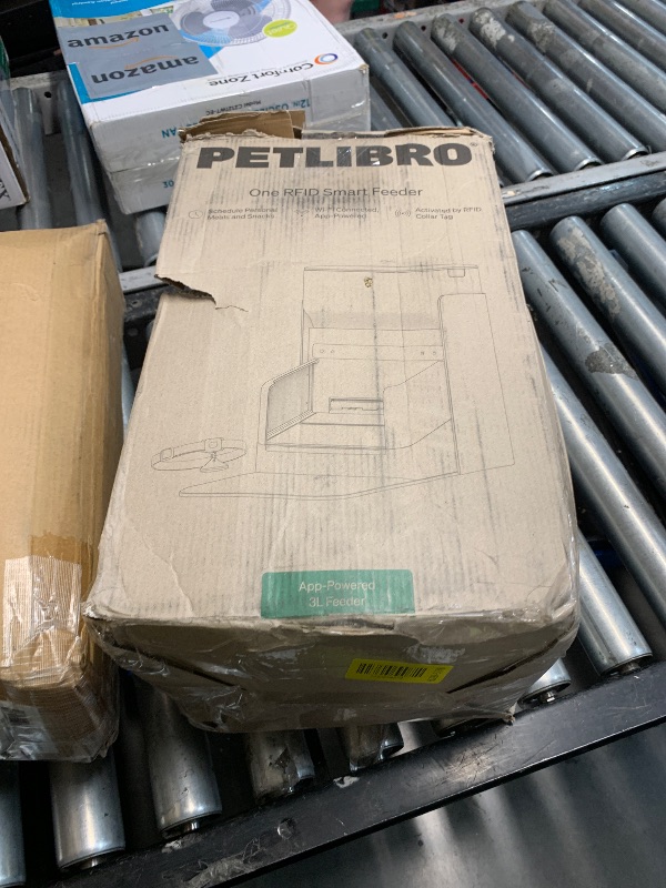 Photo 1 of ***HEAVILY USED***
PETLIBRO RFID Automatic Cat Feeder, Collar Tag-Activated Personalized Meals, 5G&2.4G Wi-Fi Programmable Cat Food Dispenser with Cats Recognition & Diet Tracking for Multi-Pet Homes and Different Diets