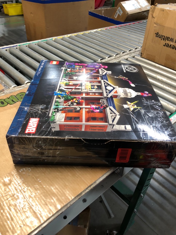 Photo 1 of ***PARTIAL SET***LEGO Marvel X-Men The X-Mansion Building Set - Marvel Collectibles DIY Craft Kit for Adults, Ages 18+ - Buildable Xavier Institute with 10 Minifigures - Gift Idea for Superhero Fans - 76294