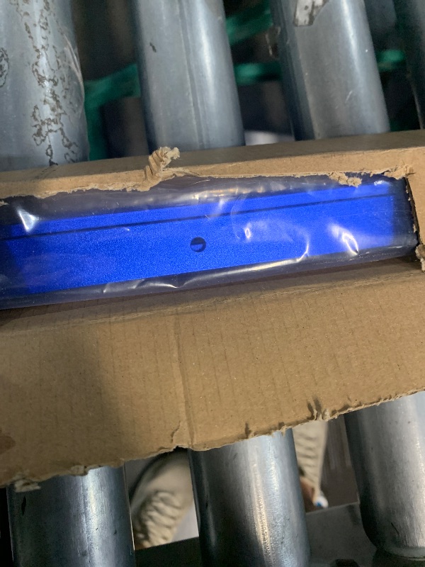 Photo 1 of ***STOCK PHOTO FOR REFERENCE ONLY***Bull Float Concrete Tools, 48"×8" Magnesium Aluminum Alloy Concrete Float