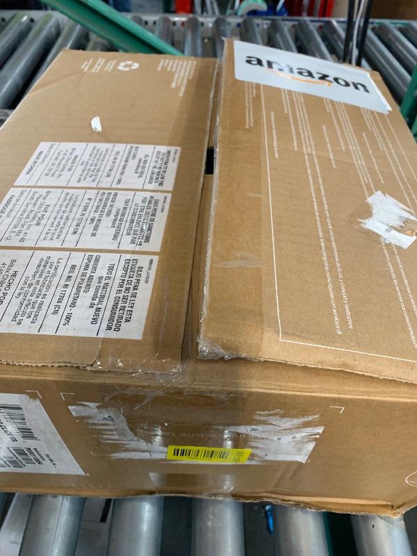 Photo 1 of ***MISSING PARTS***
Britax UpNGo Click Backless Booster Car Seat with Rigid Latch, Lightweight and Portable Travel Booster with Slim Design and PosturePlus, Accommodates Kids up to 120 Lbs and 63” – Raven Black