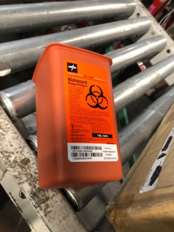 Photo 1 of (no lid)
Oakridge Products Sharps Container for Home Use and Professional 1 Quart (1-Pack), Biohazard Needle and Syringe Disposal, Flip-up Lid with Integrated Needle Inwinder, CDC Certified