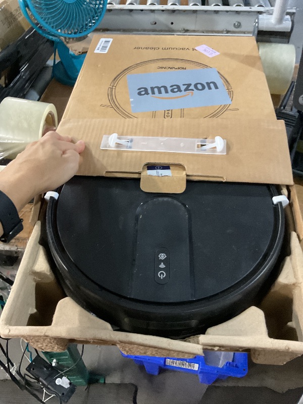 Photo 1 of ***MISSING PARTS***
ROPVACNIC Robot Vacuum and Mop Combo 5200Pa Suction Robotic Cleaner