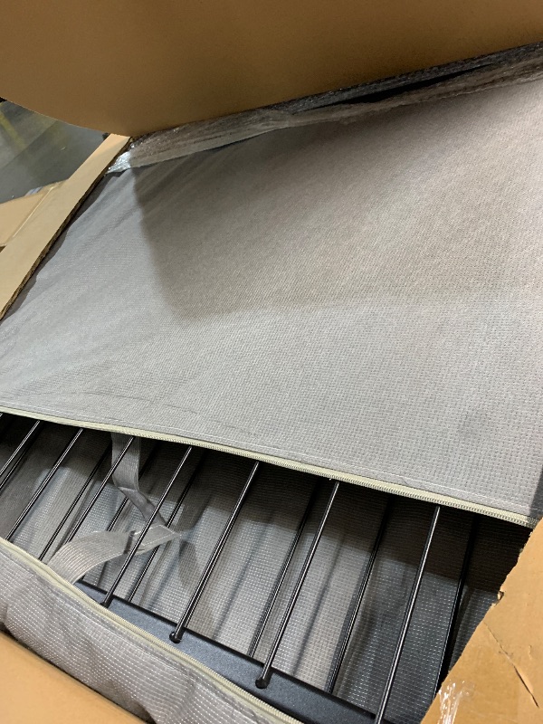 Photo 1 of *** STOCK PHOTO FOR REFERENCE ONLY**
Zinus Jayanna 4 Inch Low Profile BiFold Box Spring / Folding Mattress Foundation / Strong Steel Structure / No Assembly Required, Split King