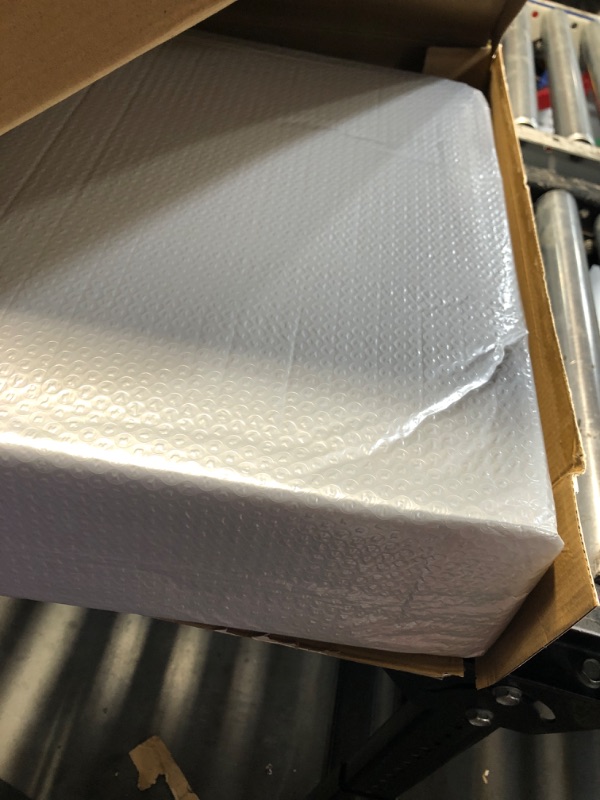 Photo 1 of ***FACTORY SEALED OPENED FOR INSPECTION***
Stainless Steel Litter Box with Lid, Side Entry Large Enclosed Cat Litterbox for Kitty & Multi-Cat, Flip Cover Easy to Clean, High Sided Metal Cat Litter Pan with Scoop, Mat, Anti-Leakage, Non-Sticky