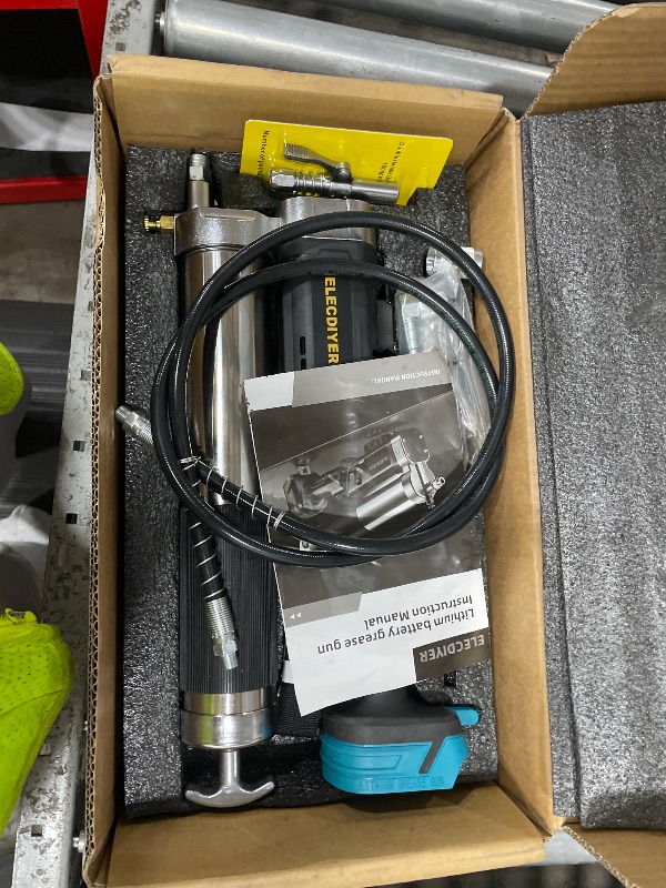 View 2 of 16000PSI Cordless Grease Gun Compatible with makita 18V Battery