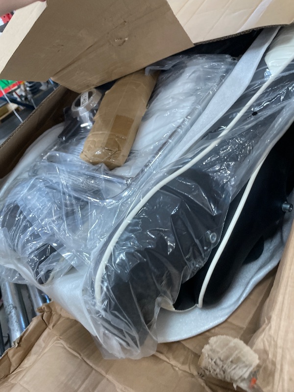 View 2 of ** use for parts only**DUMOS Ergonomic Gaming Chair with Footrest, Computer Video Game Chair