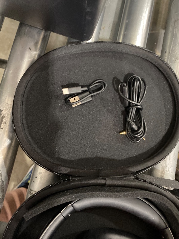 View 4 of 1MORE SonoFlow Pro Over-Ear Headphones