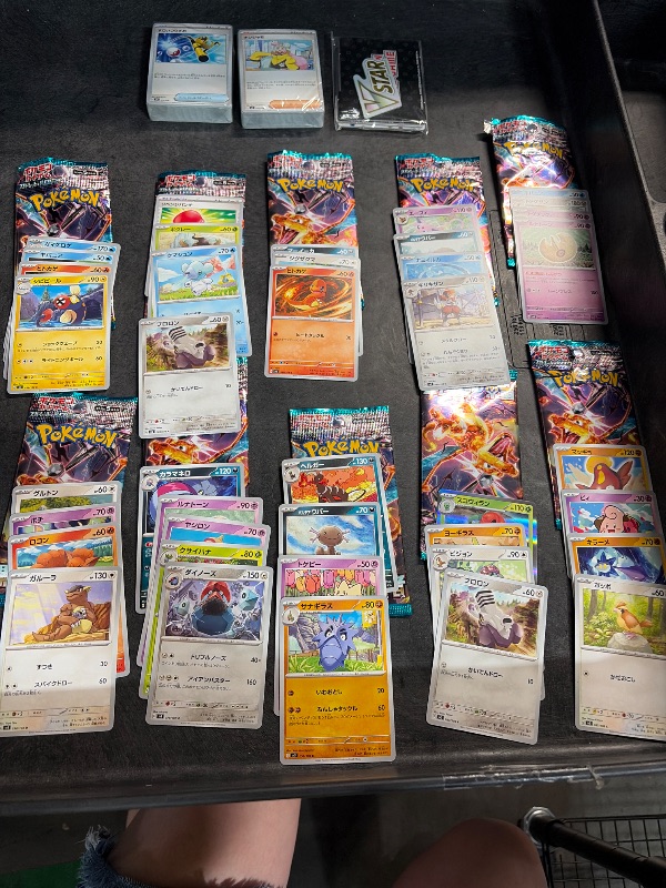 View 3 of ***INCOMPLETE PACKS. MISSING MANY CARDS***
Pokemon Card Game Scarlet & Violet Obsidian Flame Booster Box