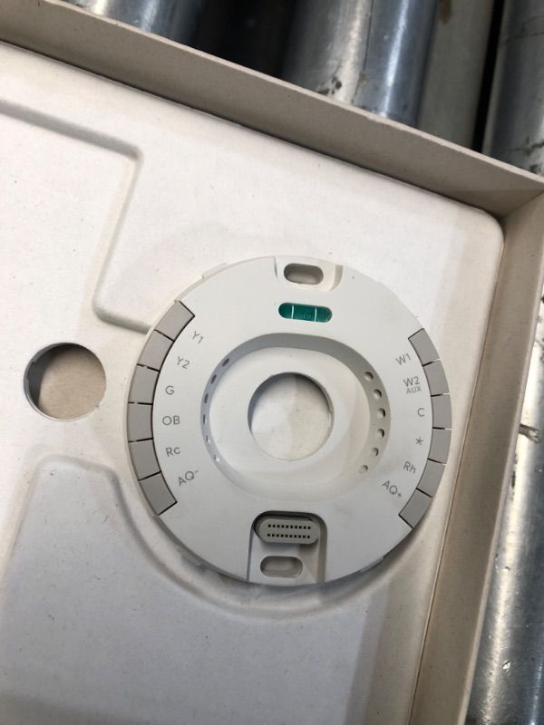 View 2 of ***DAMAGED - SEE NOTES/PICTURES*** Google Nest Learning Thermostat Pro Edition (4th Gen, 2024)LPNPMGJ1544295