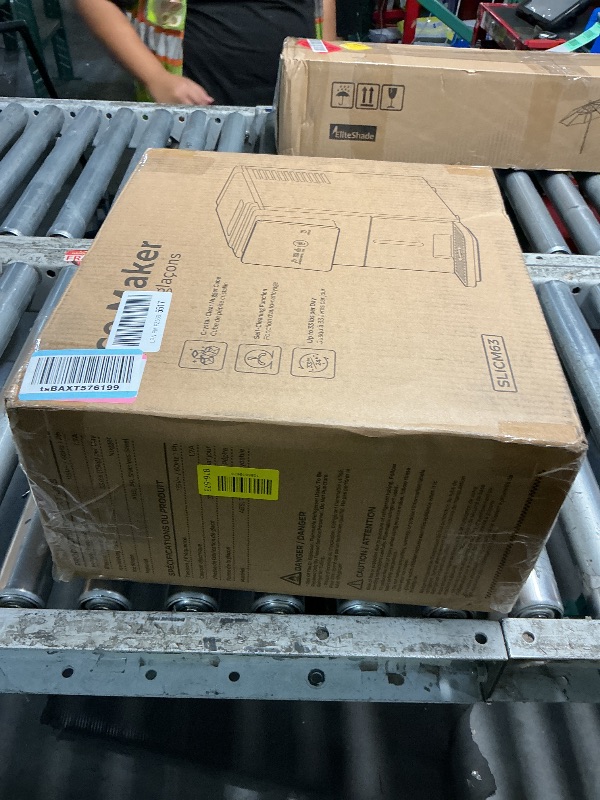 View 2 of ***DAMAGED - SEE NOTES/PICTURES*** Silonn Nugget Ice Maker - 40 lbs/24H, Auto Drop, Stainless Steel