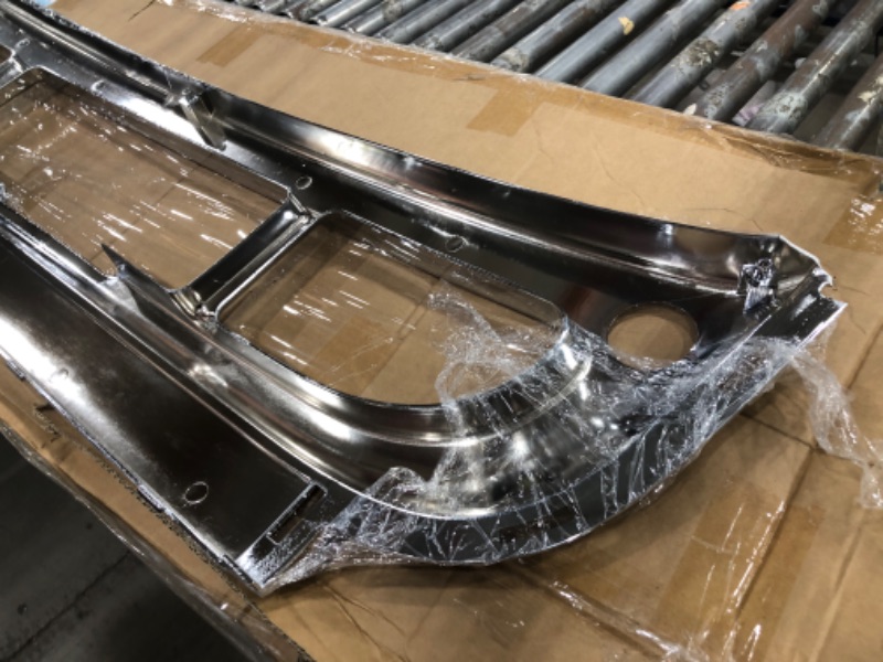 View 7 of **SEE COMMENTS **Easyinst Front Bumper Center Outer Cover for 2008-2017 Freightliner Cascadia
