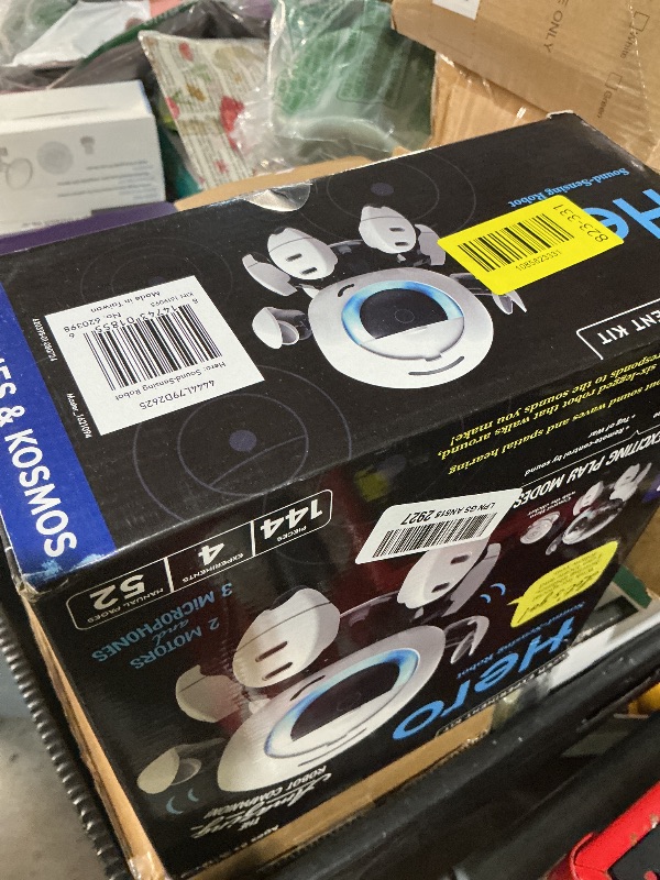 View 2 of ** Missing Hardware **Thames & Kosmos Hero: Sound-Sensing Robot STEM Experiment Kit, Build a Robot That Reacts to Sounds, Explore Engineering, Sound Technology, Spatial Hearing, Quality Screen-Free, Educational Play