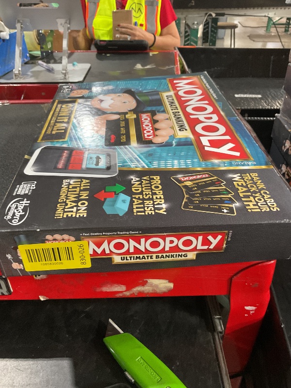 View 2 of ***PARTIAL SET***
Monopoly Ultimate Banking Edition Board Game