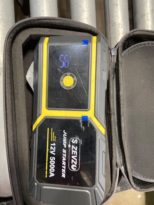 Photo 1 of ***SEE NOTES***S ZEVZO A11 5000A Jump Starter