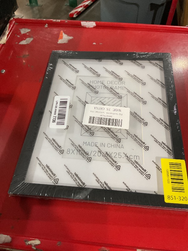 Photo 1 of ***FACTORY SEALED***
Arrow king 8x10 Black Picture Frame