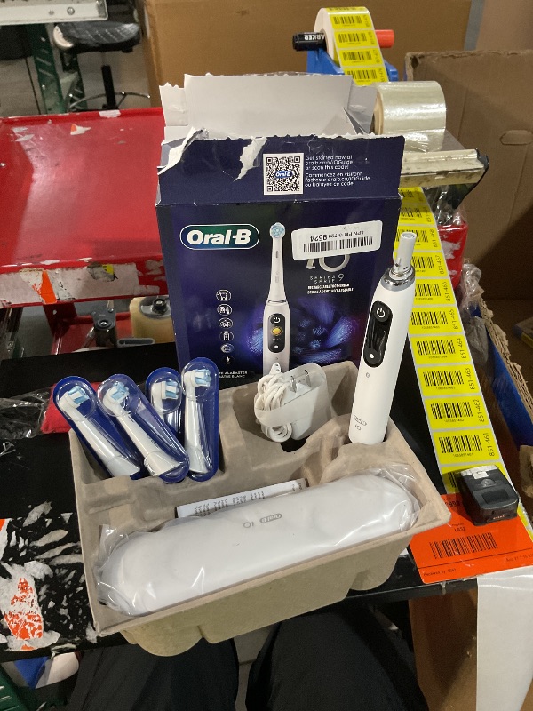 View 2 of ***LIKE NEW/OPEN BOX***
Oral-B iO9 Genius Electric Toothbrush, 7 Modes, White Alabaster