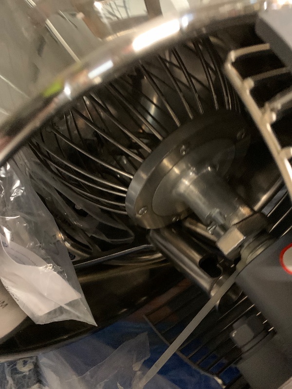 Photo 1 of ***DAMAGED - SEE NOTES/PICTURES*** VEVOR Commercial Food Mixer 15Qt, Commercial Mixer with 3 Adjustable Speeds, 550W Dough Mixer,Commercial Stand Mixer with Stainless Steel Bowl