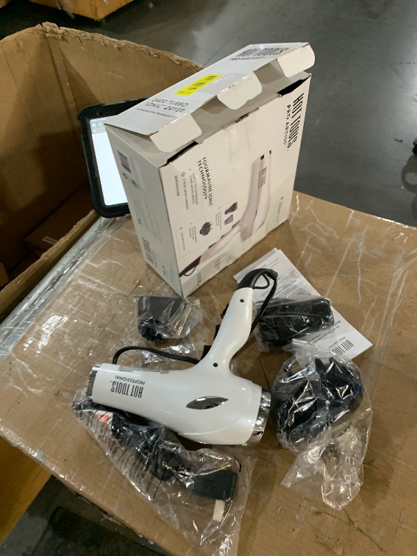 View 3 of *** PARTS ONLY ***
Hot Tools 2400 Turbo Ionic Hair Dryer
