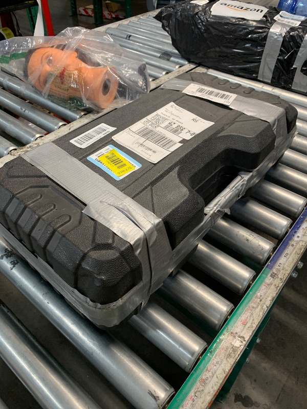 View 2 of ****MISSING SOME ACCESSORIES, PART SONLY , NON FUNCTIONAL ***** 1400W Electric Hydraulic Hole Puncher,22T Heavy Duty Hydraulic Hole Punch