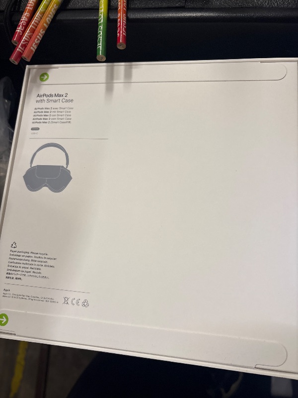 Photo 1 of AirPods Max 2 w Smart Case