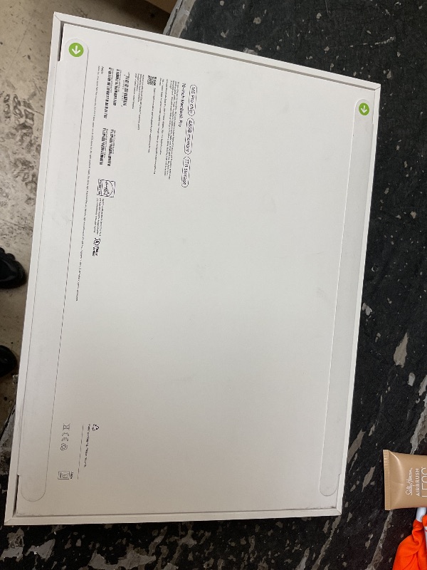 Photo 1 of 16-inch Apple MacBook Pro M5 Pro 18 CPU/20 GPU