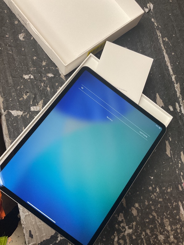 View 8 of Apple iPad Air 13-inch (M4): Liquid Retina Display, 256GB, 12MP Front/Back Camera, Wi-Fi 7 with Apple N1, Touch ID, All-Day Battery Life — Space Gray