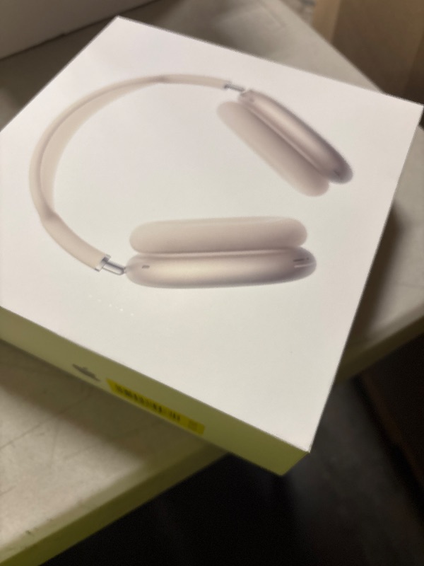 Photo 1 of Apple AirPods Max 2 Wireless Over-Ear Headphones, Active Noise Cancellation, Adaptive Audio, Personalized Spatial Audio, Live Translation, Bluetooth Headphones for iPhone – Starlight