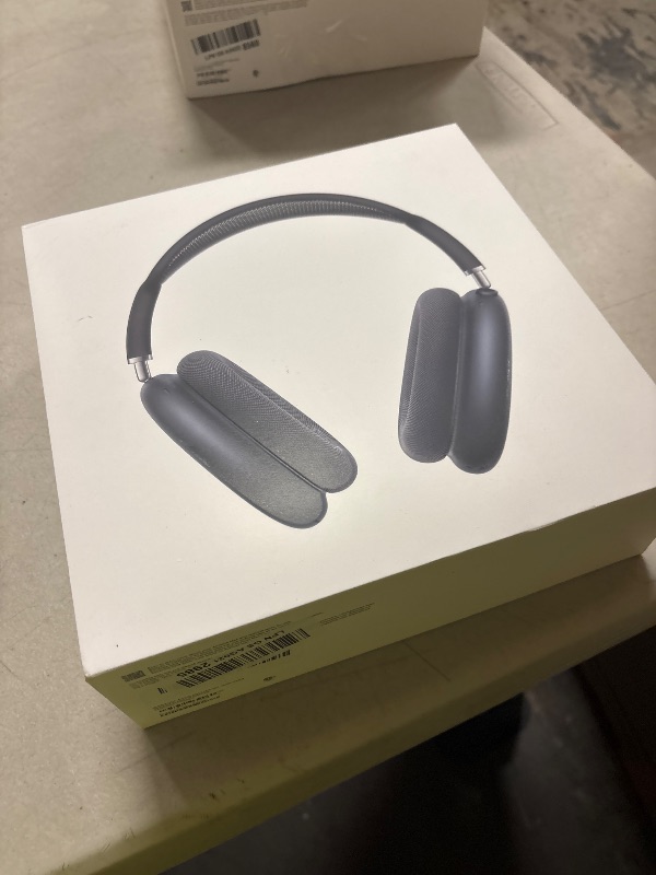 Photo 1 of Apple AirPods Max 2 Wireless Over-Ear Headphones, Active Noise Cancellation, Adaptive Audio, Personalized Spatial Audio, Live Translation, Bluetooth Headphones for iPhone – Midnight