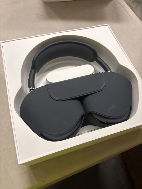 Photo 1 of Apple AirPods Max 2 Wireless Over-Ear Headphones, Active Noise Cancellation, Adaptive Audio, Personalized Spatial Audio, Live Translation, Bluetooth Headphones for iPhone – Midnight