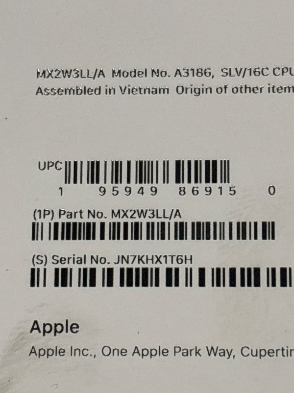 Photo 1 of Apple 2024 MacBook Pro Laptop with M4 Max, 16?core CPU, 40?core GPU: Built for Apple Intelligence, 16.2-inch Liquid Retina XDR Display, 48GB Unified Memory, 1TB SSD Storage; Silver