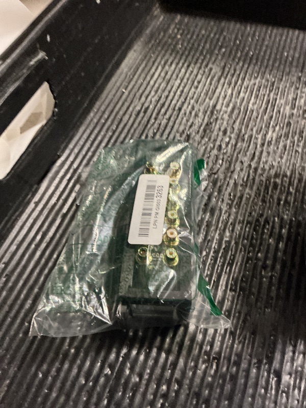 Photo 1 of B2 Audio 1-to-6 Pair Cockbox RCA Splitter Distribution Block