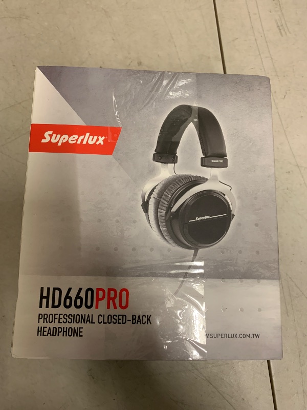 Photo 1 of Superlux HD 660PRO, 32 ohms, Studio Recording Headphones Wired, Professional Closed-Back Headphone with 40mm Neodymium Drivers and Solid Bass, 3.5/6.3mm Jack Adapter for Tablets, Laptops, Computer