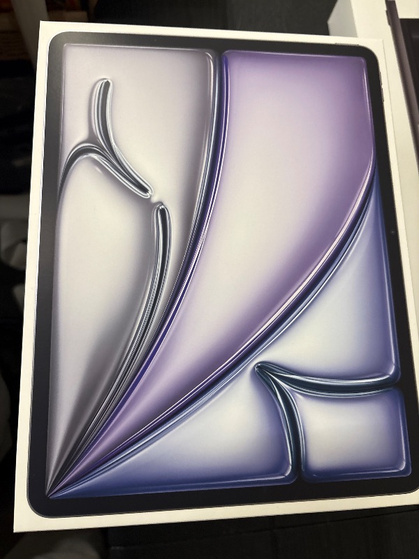 Photo 1 of iPad Air 13 inch
