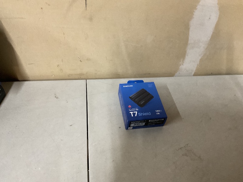 Photo 1 of Samsung T7 Shield Portable SSD 1TB, USB 3.2 Gen 2, Up to 1,050 MB/s