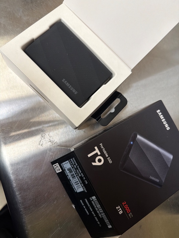 View 3 of Samsung T9 Portable SSD 2TB, USB 3.2 Gen 2x2 External SSD, Up to 2,000 MB/s