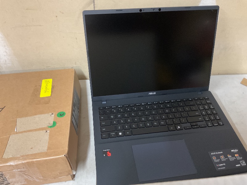 Photo 1 of ASUS ROG Flow Z13 2-in-1 Gaming Laptop