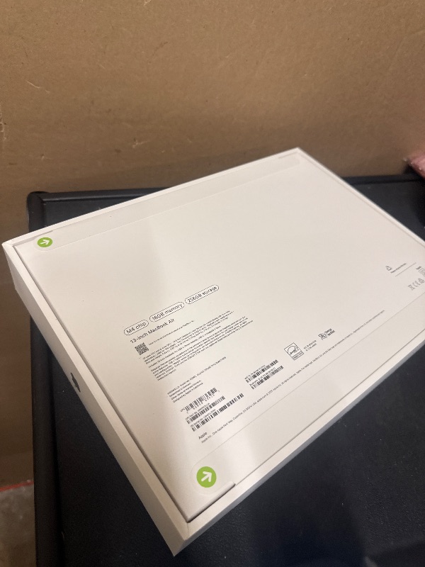 Photo 1 of Apple 2025 MacBook Air 13-inch Laptop with M4 chip: Built for Apple Intelligence, 13.6-inch Liquid Retina Display, 16GB Unified Memory, 256GB SSD Storage, 12MP Center Stage Camera, Touch ID; Silver