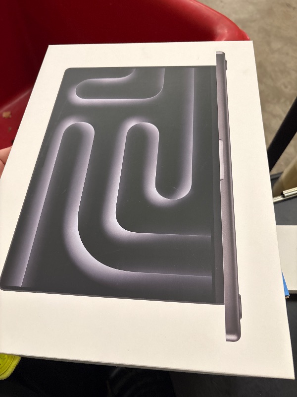 Photo 1 of 16-Inch MacBook Pro M5 pro chip, 24GB Memory, 1TB Storage