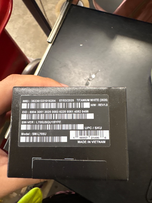 Photo 1 of Samsung Galaxy Watch Ultra (2025), Titanium White, 47mm, LTE Smartwatch