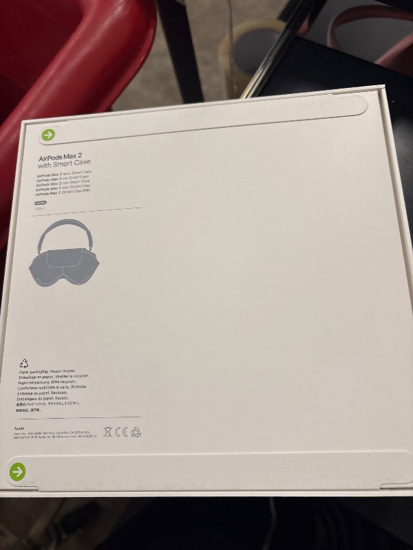 Photo 1 of AirPods Max 2 w Smart Case 