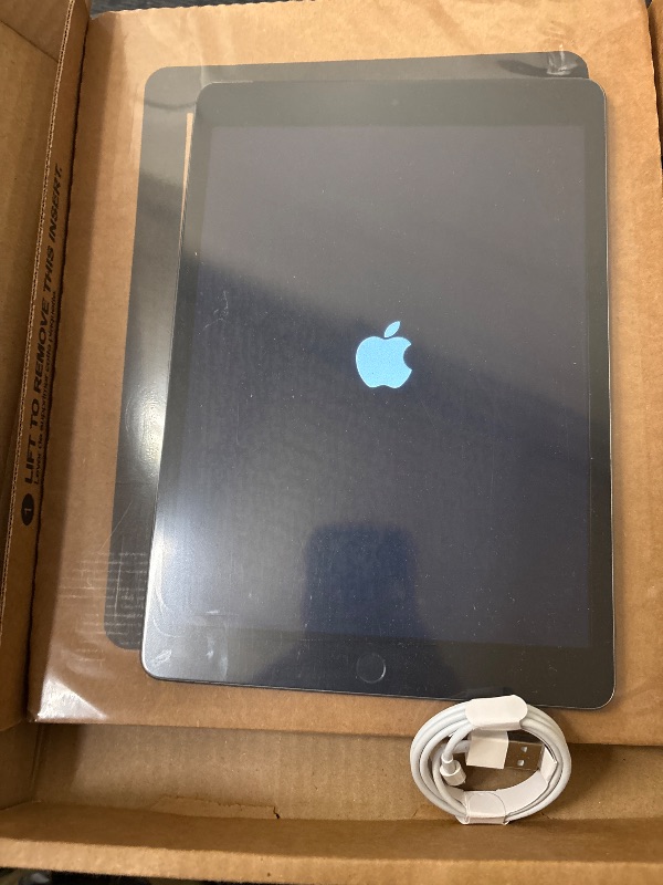 Photo 1 of Apple iPad (9th Generation, 10.2-inch, 2021), 256GB, Wi-Fi + Cellular, Space Gray (Renewed)