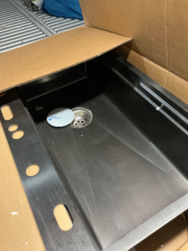 View 3 of ***MISSING PARTS***


Kitchen Sink Undermount  33" x 18inch, 304 Stainless Steel with Digital Display Waterfall Faucet,Workstation Deep Single Bowl Smart Sinks Kitchen