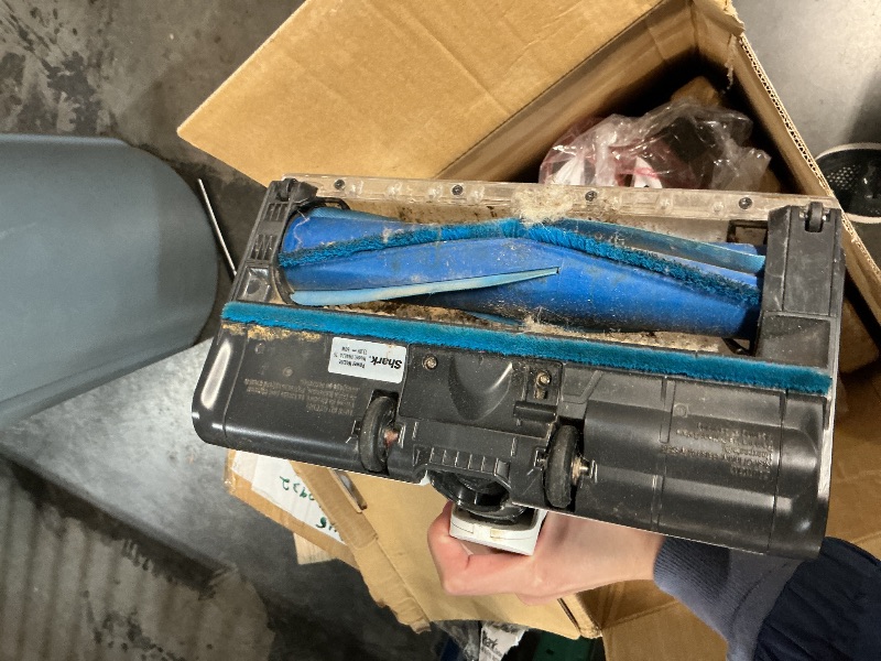 View 7 of ***SEE PICTURES***Shark Detect Clean & Empty Cordless Vacuum Cleaner, Cloudy Blue, IW4624