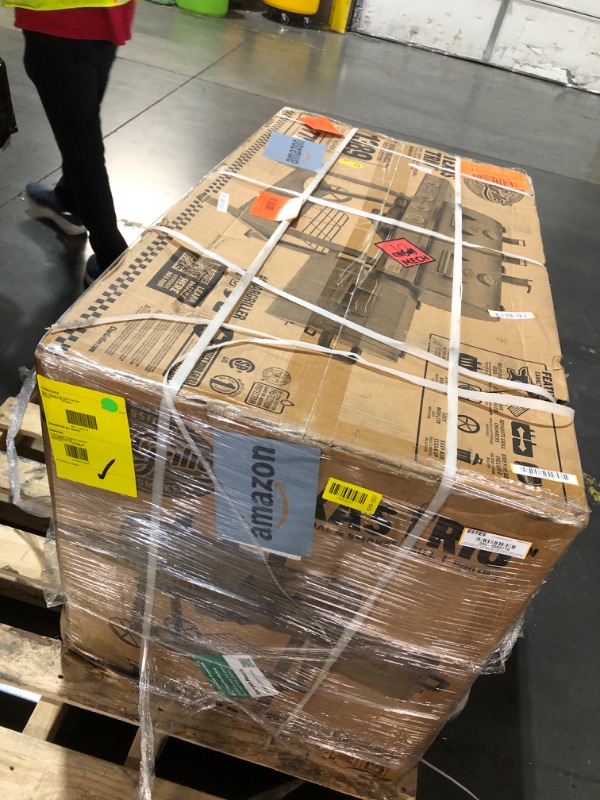 View 2 of ***FACTORY SEALED *** Char-Griller Texas Trio Gas & Charcoal Grill and Smoker